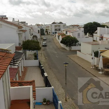 Apartamento Casa Ferreira T1 By Yha